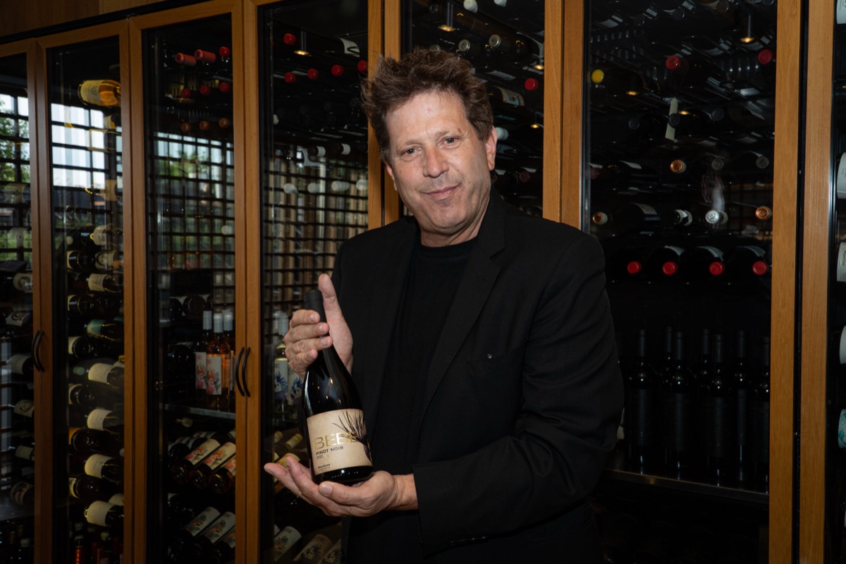 De las bandas de rock a BANDADA. Bebe Contepomi lanza “Bebe Vinos”.