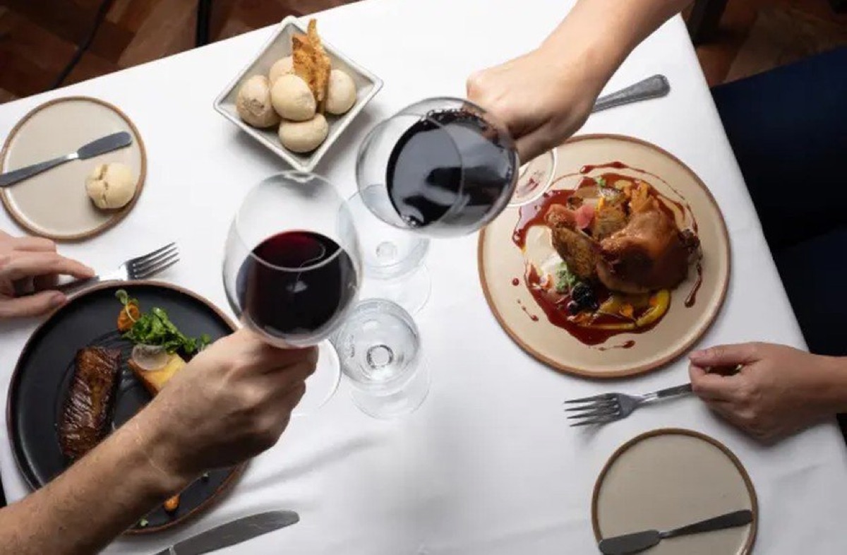 Cena de cinco pasos con vinos de Bodega El Esteco en Martínez