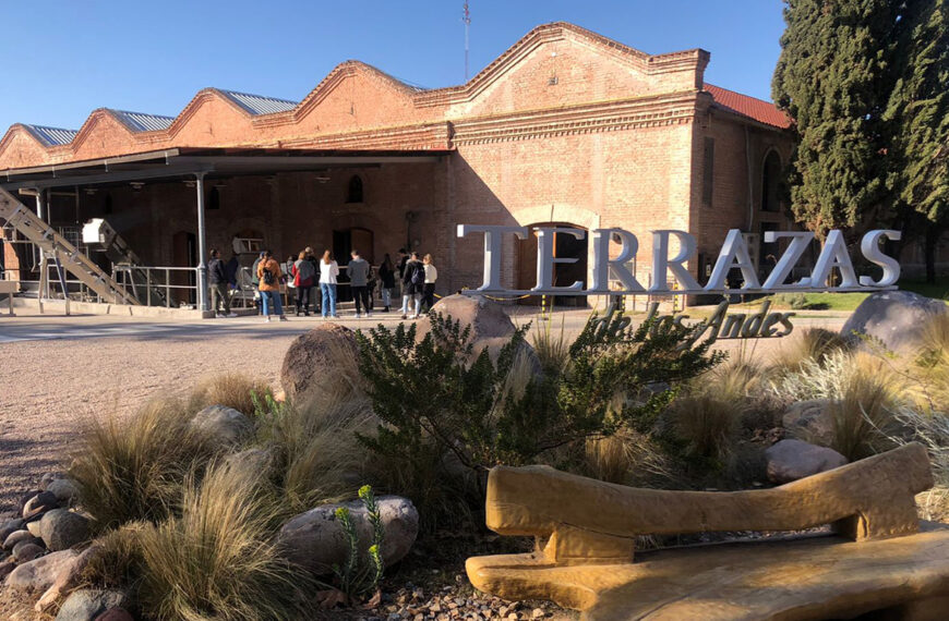 Terrazas de los Andes propone experiencias de vinos gastronomía y deportes