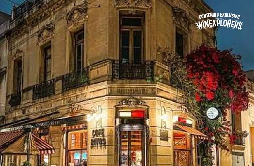 El café como institución: más allá de la bebida, un símbolo de identidad porteña